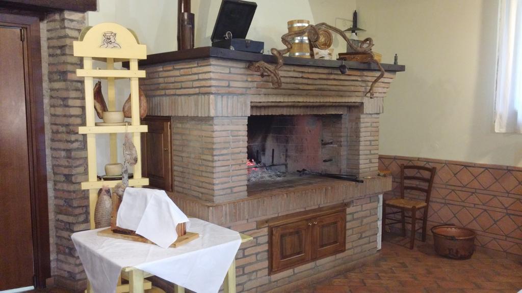 Societa Agricola F.Lli Angelucci Villa Cannara Dış mekan fotoğraf