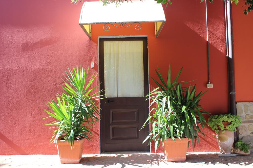Societa Agricola F.Lli Angelucci Villa Cannara Dış mekan fotoğraf