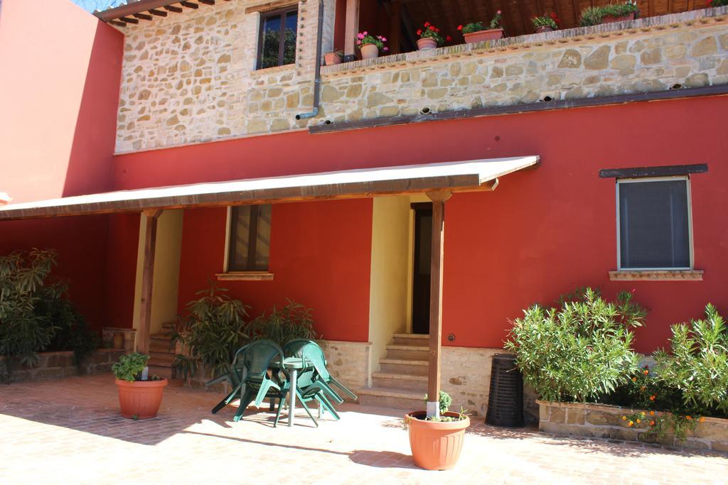 Societa Agricola F.Lli Angelucci Villa Cannara Dış mekan fotoğraf